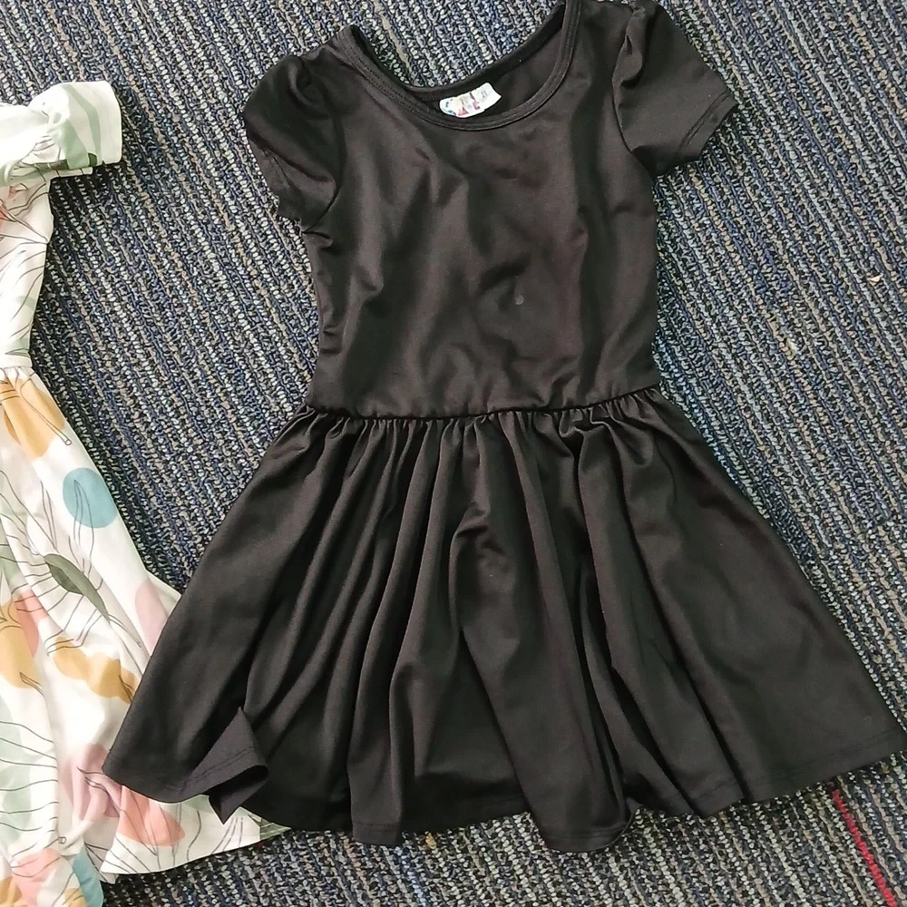 Dot Dot Smile 2t Dress Bundle - Picture 3 of 7